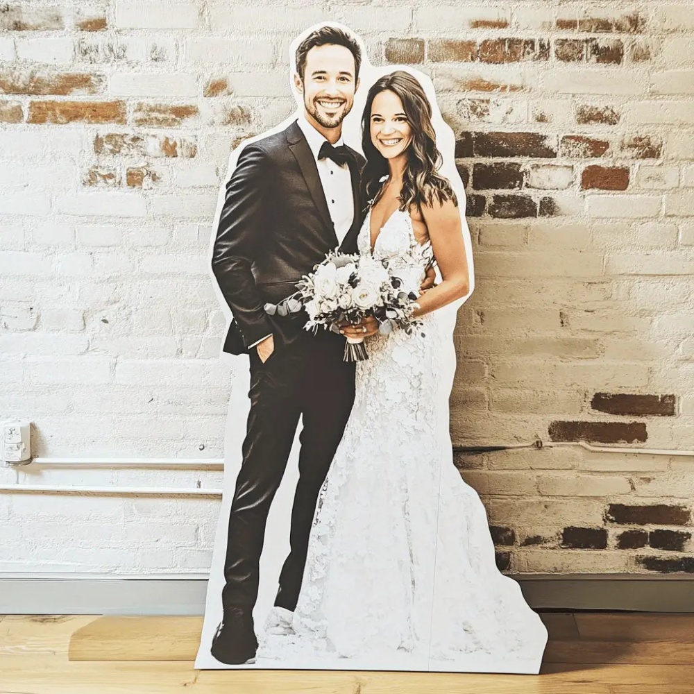 Custom Life Size Cardboard Cut - Photo Booth Prop recension och pris